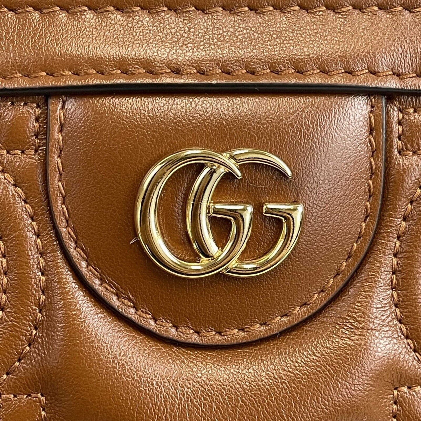 Gucci - NEW Embossed GG Matelasse Brown Shoulder Tote