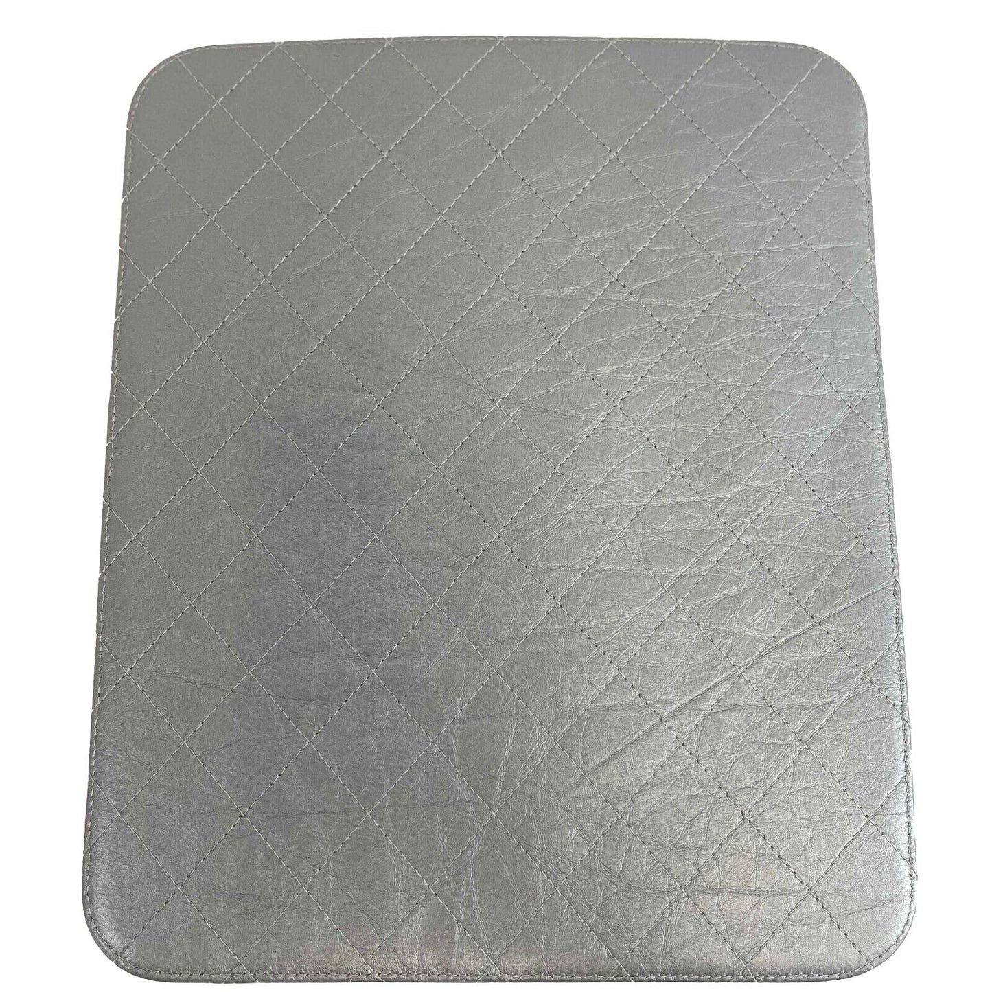 CHANEL - CC Aged Calfskin iPad Cover - Silver / Pink