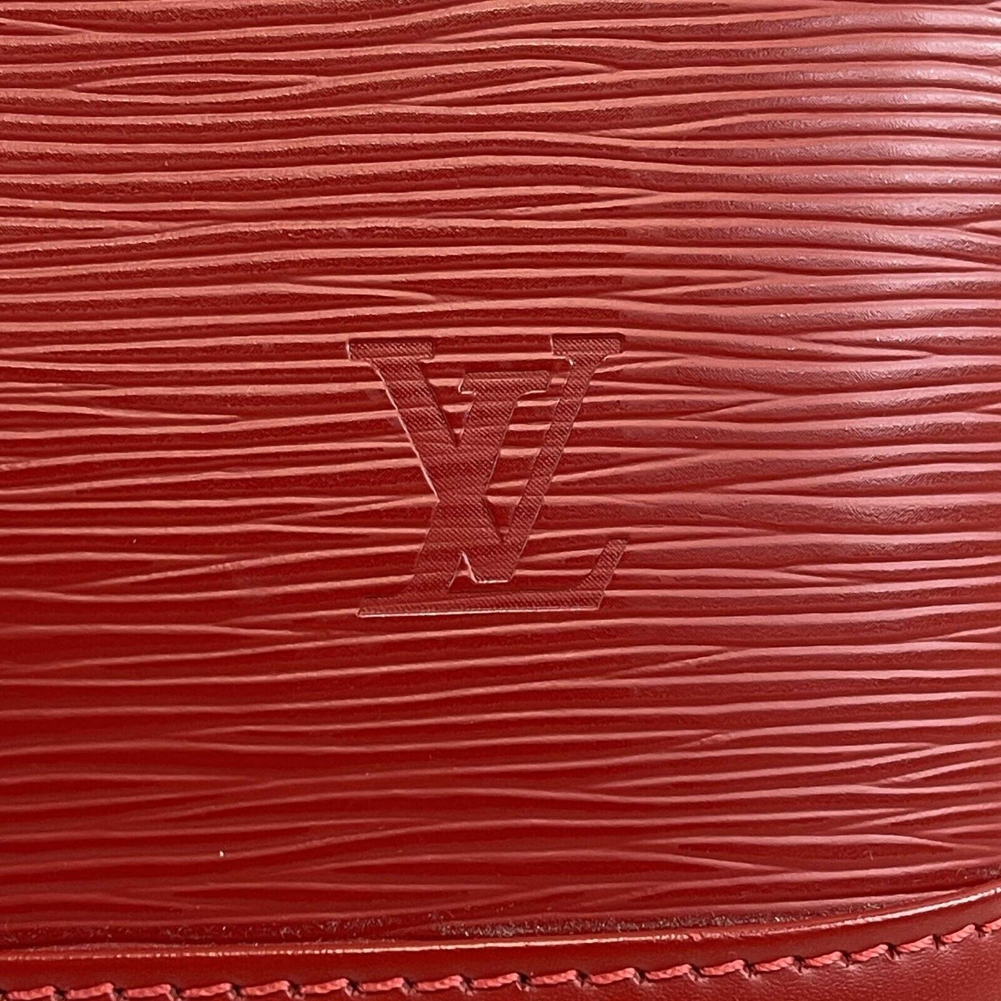 Louis Vuitton - Alma PM - Epi Leather Red Top Handle / Shoulder Bag