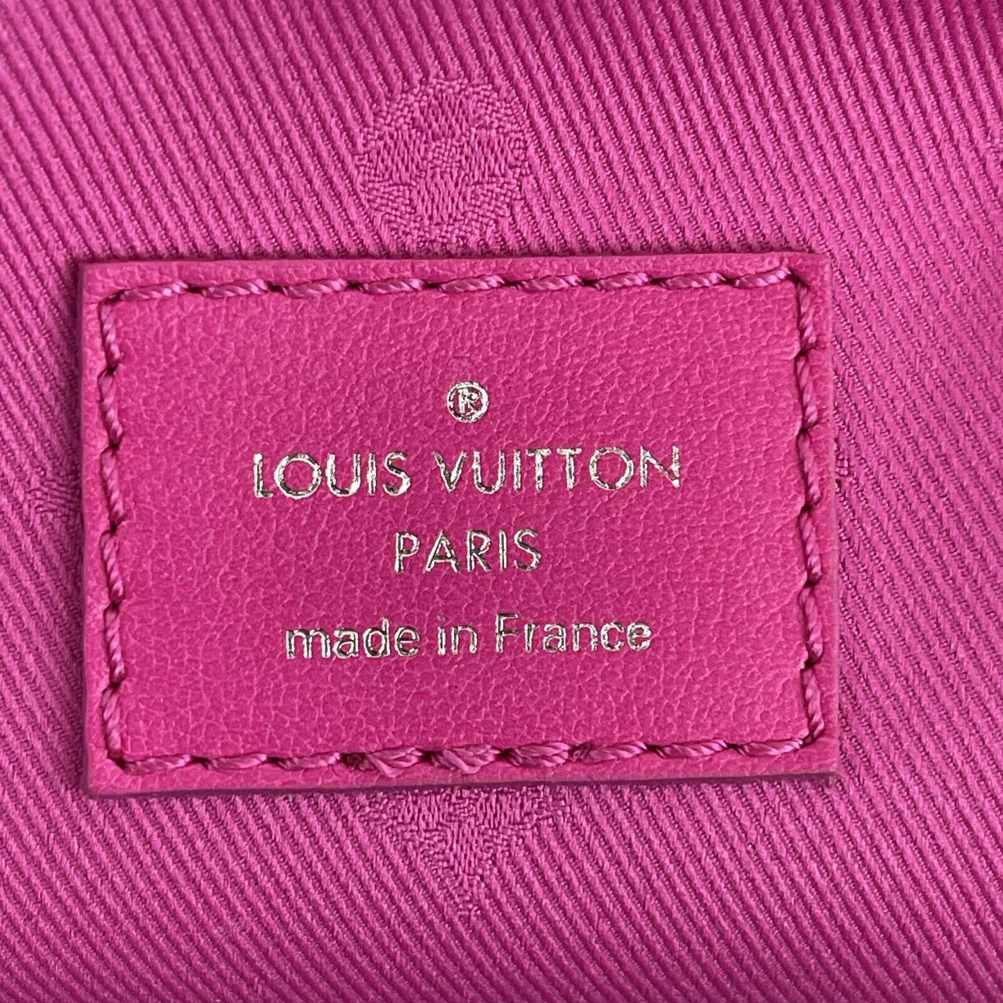 Louis Vuitton - NEW Over the Moon Monogram Rose Miami Pink Shoulder Chain Strap