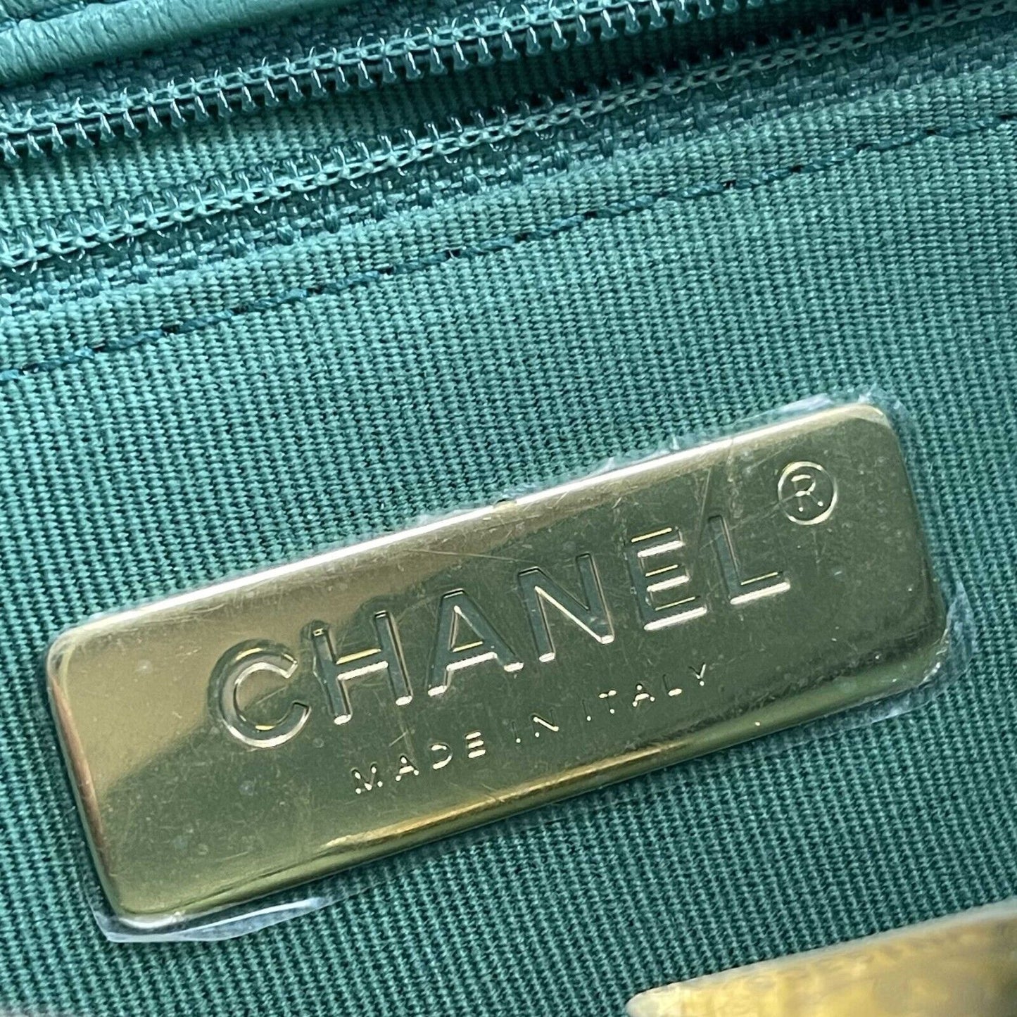 Chanel 19 Green Flap Bag Medium CC Shoulder Crossbody Bag