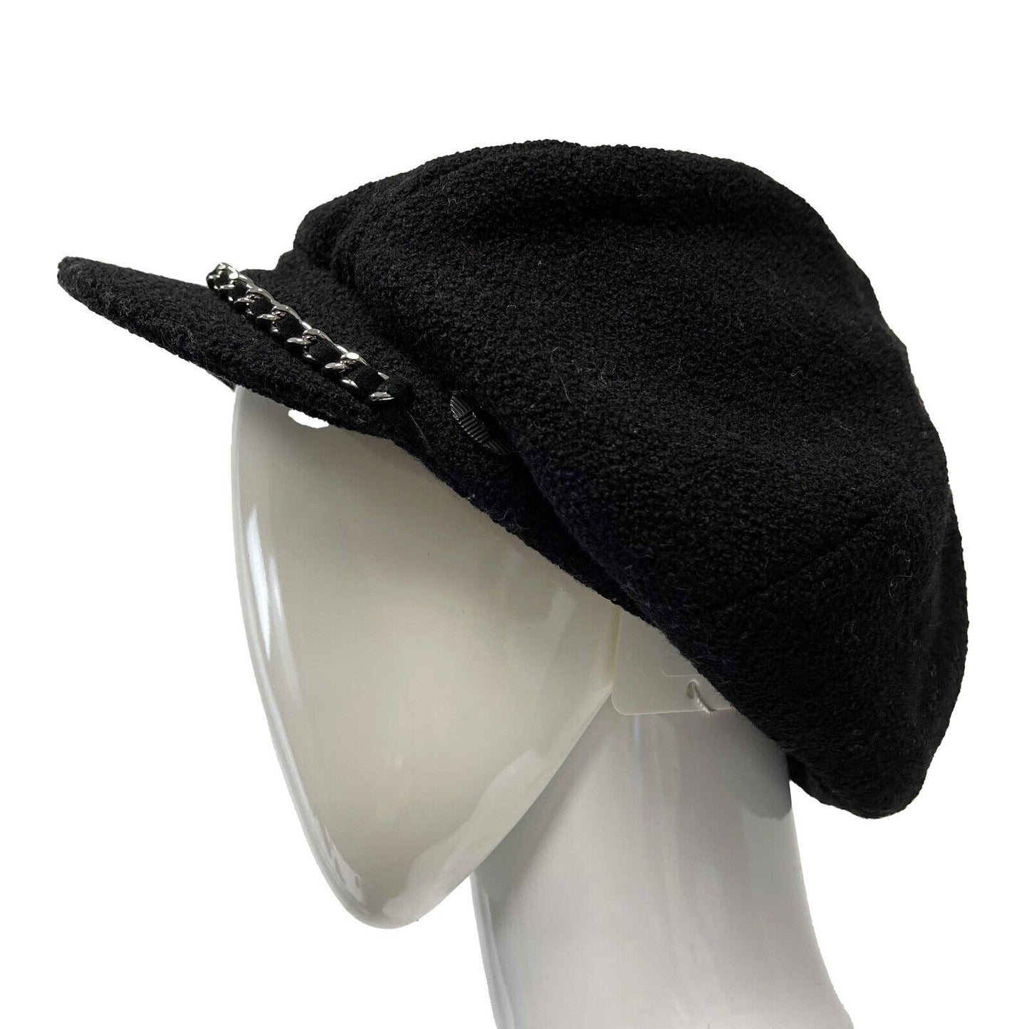 Chanel Very Good Newsboy Cap Chain CC Black L Hat