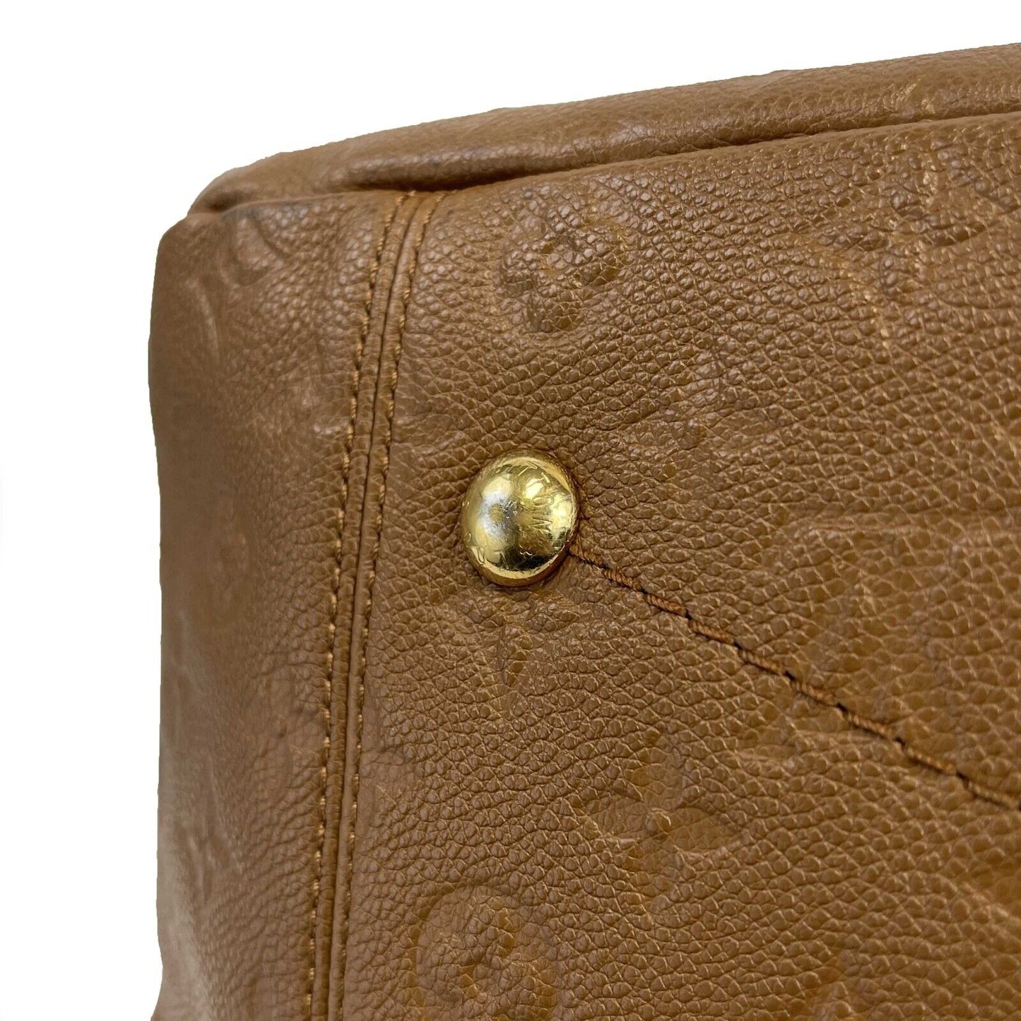 Louis Vuitton - Empriente Monogram Embossed Leather Artsy MM - Camel Tan