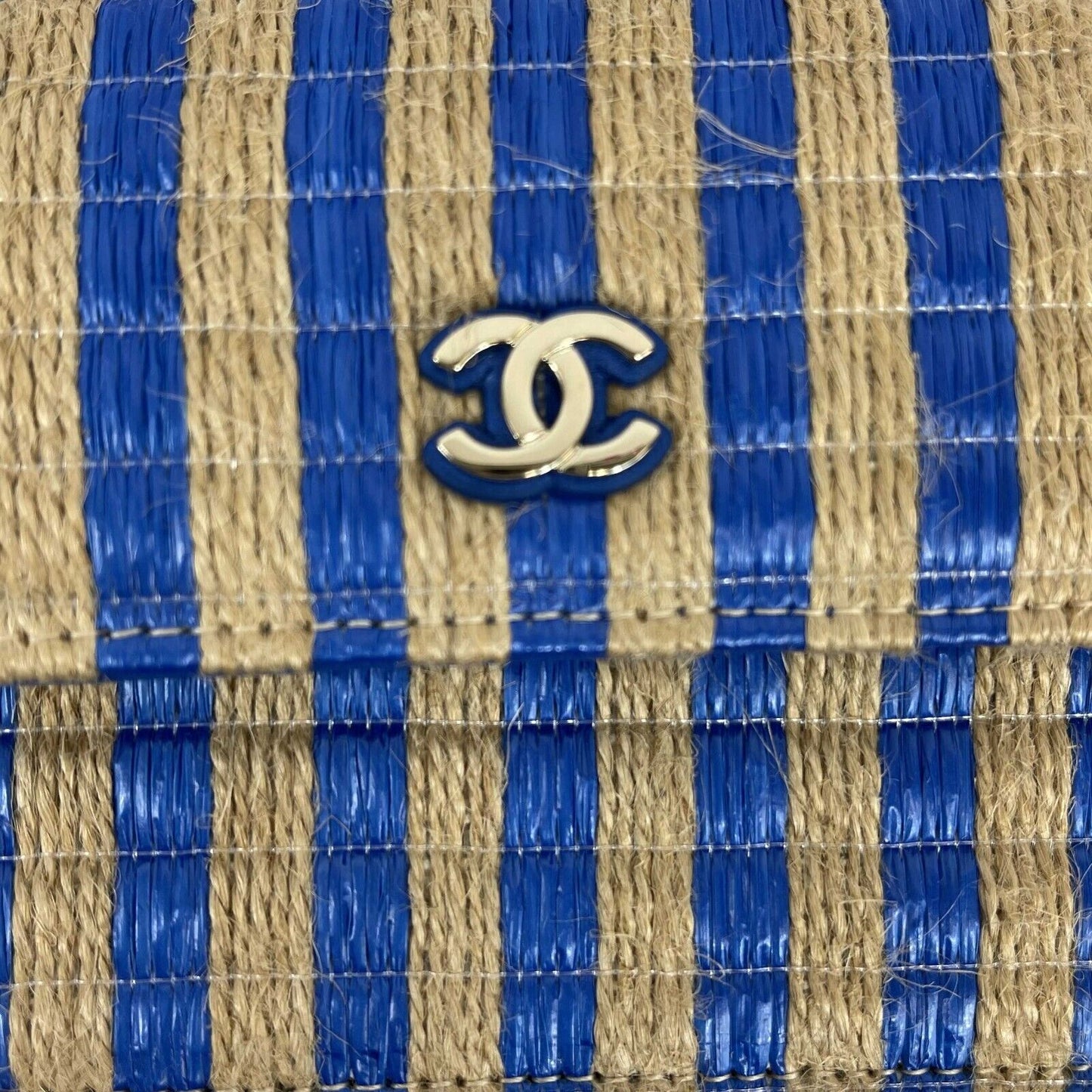 CHANEL - 2021 Raffia Jute Striped Belt Bag - Blue / Beige / Gold Hardware