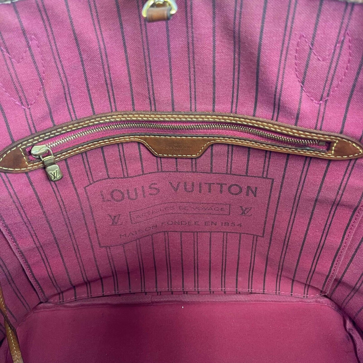 Louis Vuitton - LV Neverfull MM - Brown / Purple inside w/ Pouch