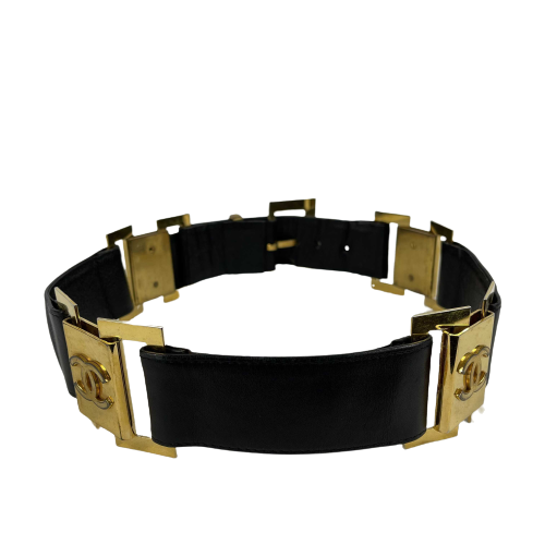 CHANEL - Vintage 1980's Black Leather and Gold Buckle CC Link Belt - 75 / 30