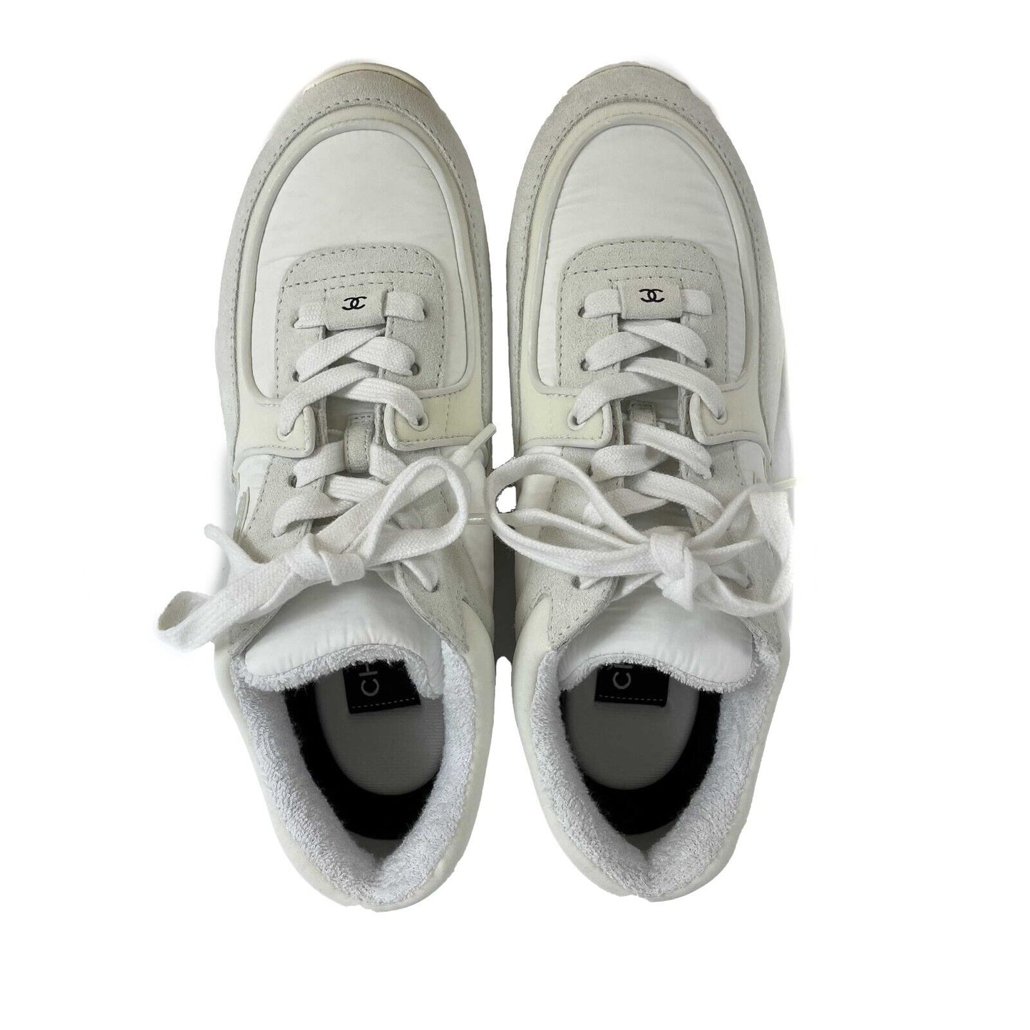 CHANEL - Interlocking CC Logo White Suede Sneakers - Size 38 US 8 New w/ Box