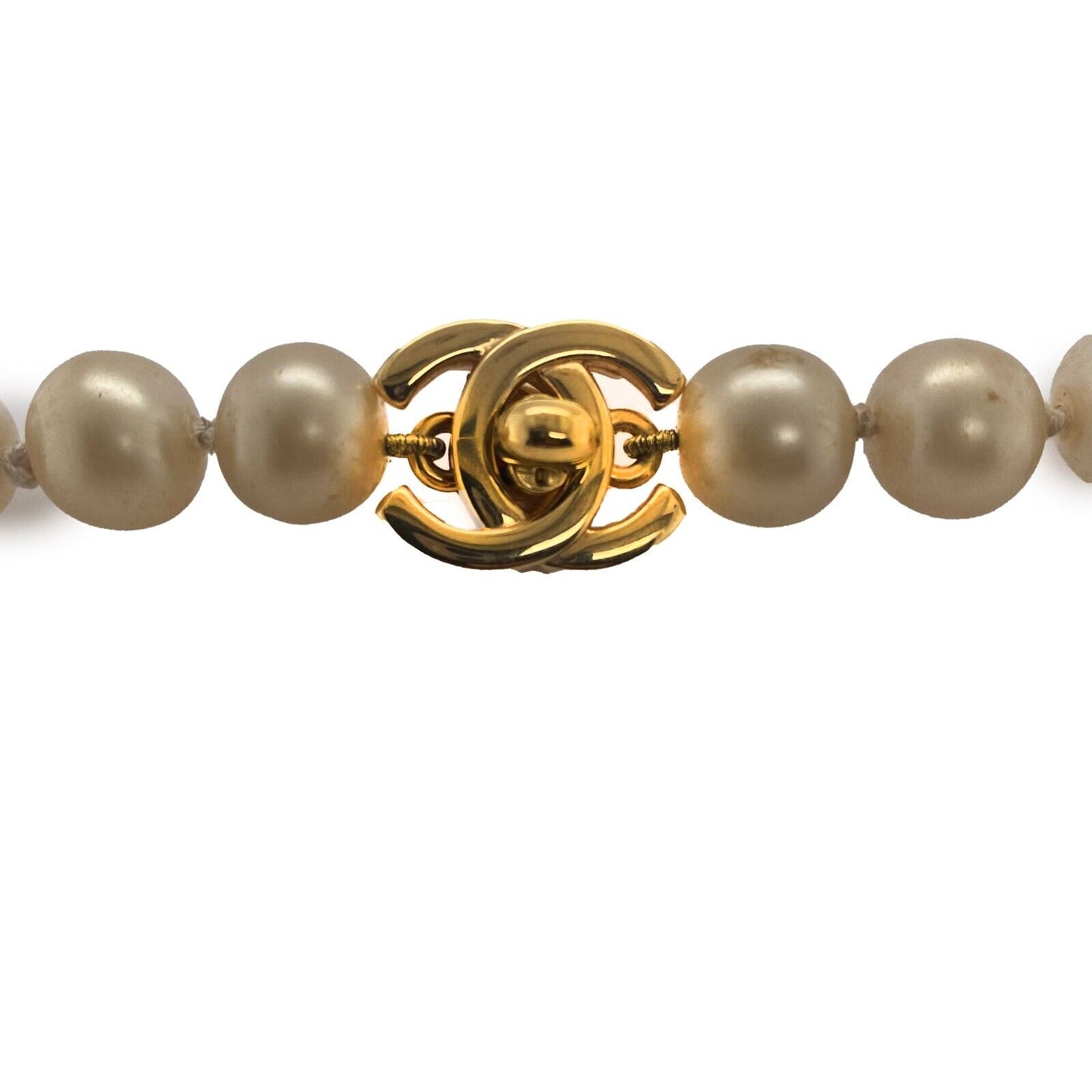 CHANEL - Vintage 96P CC Logo Turn Lock Pearl / Gold Necklace